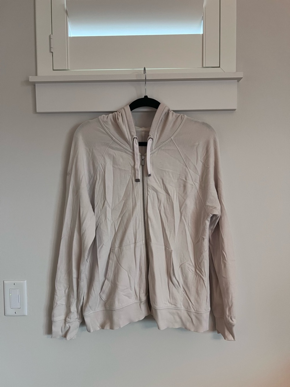 Athleta Creme Hooded Zip Up With Pockets SZ M
